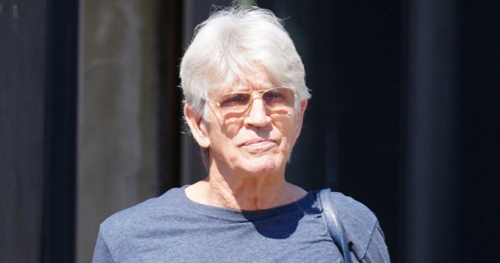 Eric Roberts Bio